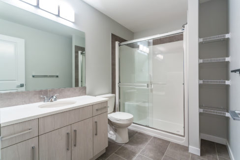 The Nelson 881 Atlantic Cove W 10