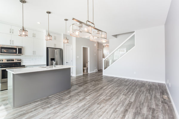 The Douglas 922 Coalbrook Close W 10