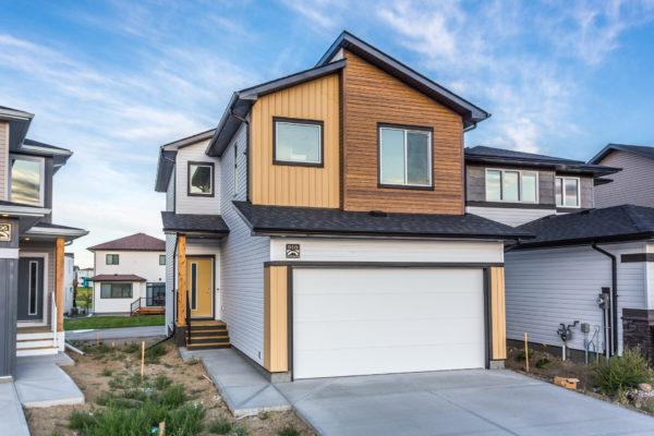 The Hillcrest 910 Coalbrook Close W 1