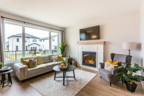 The Glenwood 914 Coalbrook Close W 4