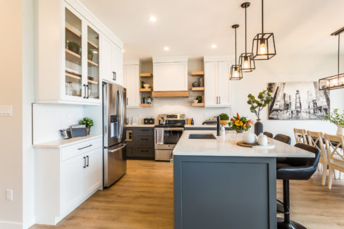The Glenwood 914 Coalbrook Close W 7