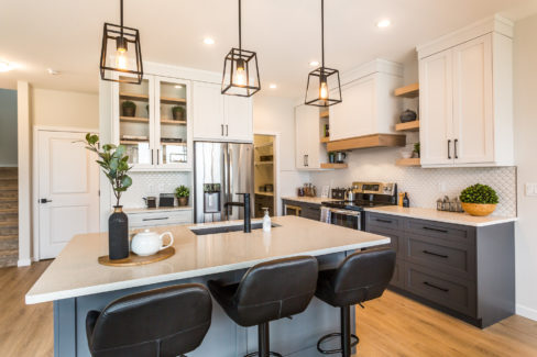 The Glenwood 914 Coalbrook Close W 9